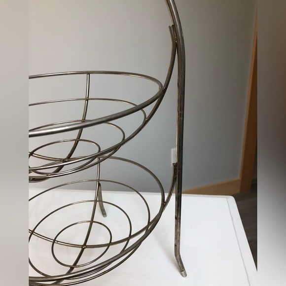 Vintage Two Tier Metal Display Baskets Stand - Picture 7 of 14